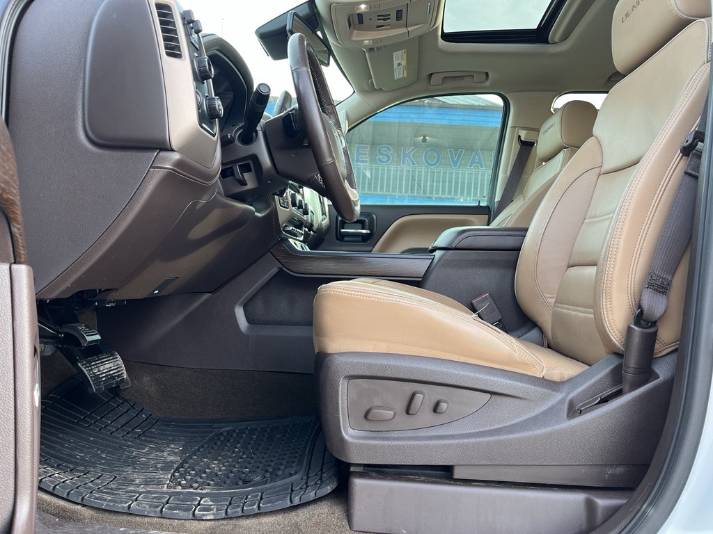 2017 GMC Sierra Denali