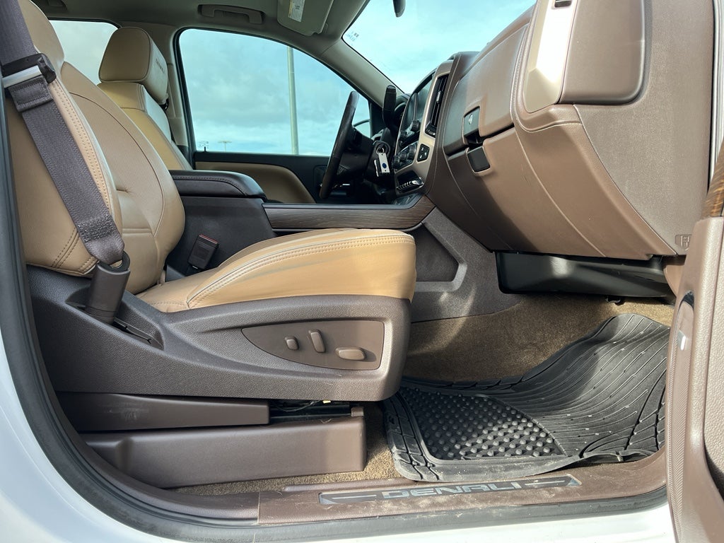 2017 GMC Sierra Denali