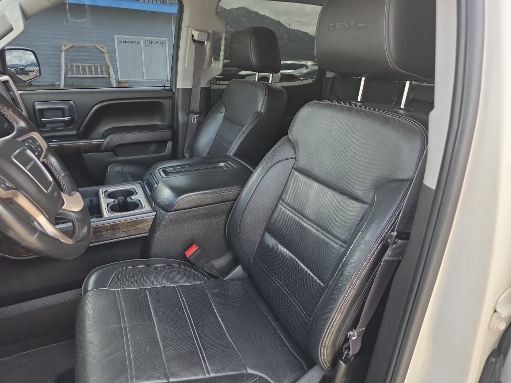 2015 GMC Sierra Denali