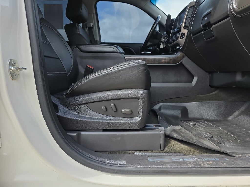 2015 GMC Sierra Denali