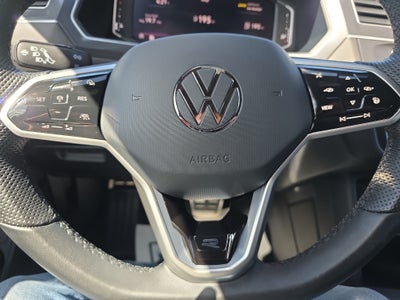 2024 Volkswagen Tiguan SEL R-Line