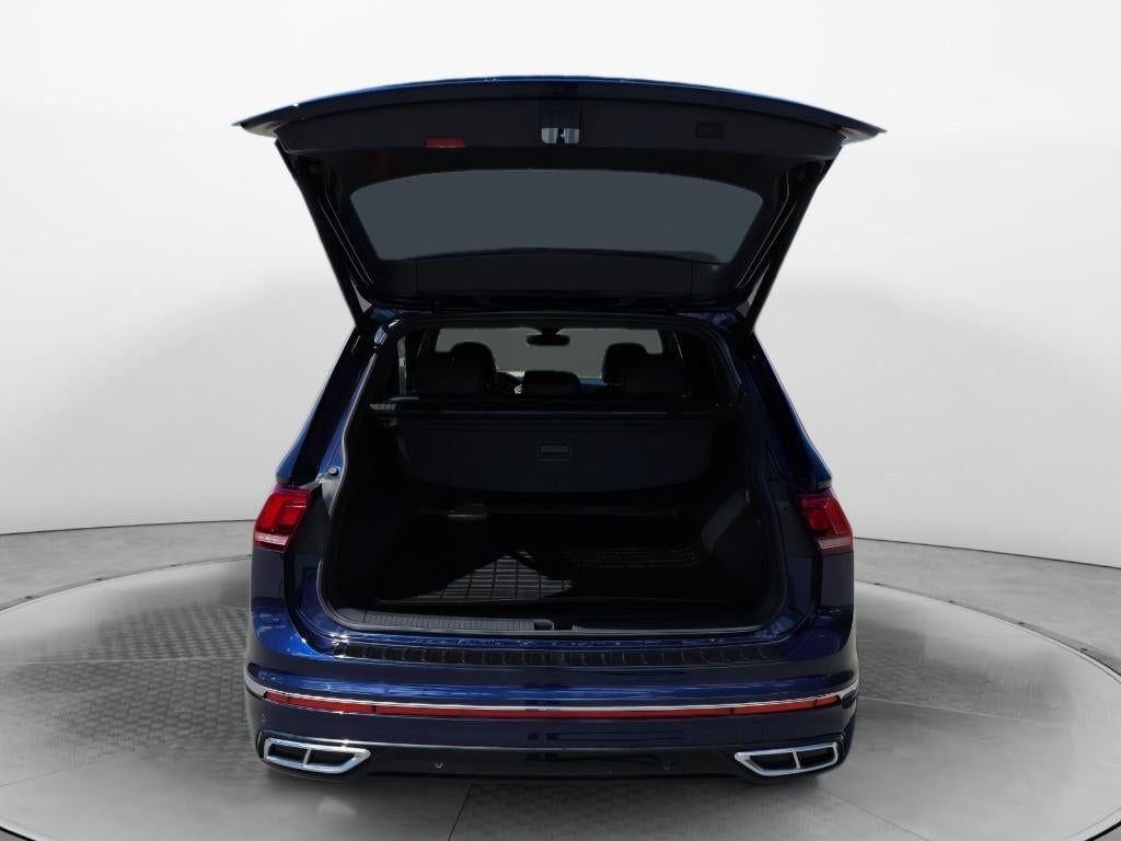 2024 Volkswagen Tiguan SEL R-Line