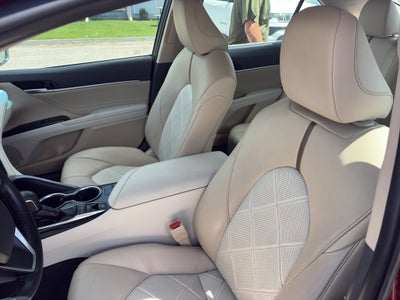 2018 Toyota Camry XLE