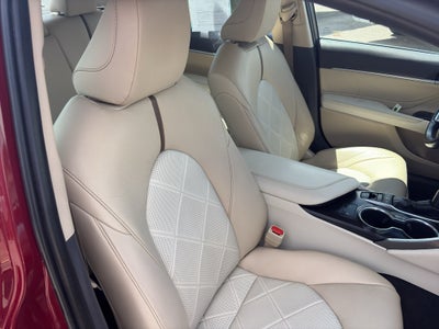 2018 Toyota Camry XLE