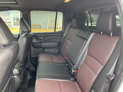 2025 Honda Ridgeline Black Edition