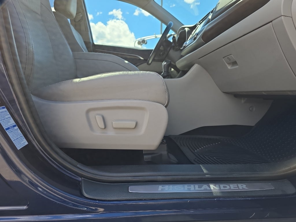 2015 Toyota Highlander Limited