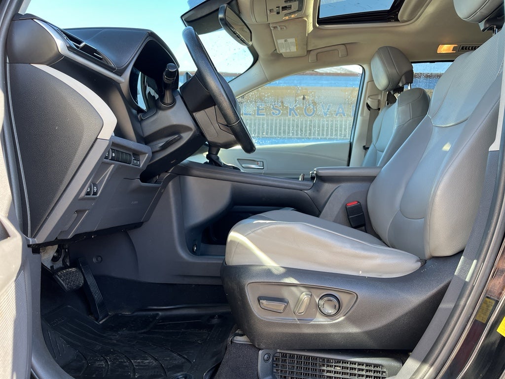 2022 Toyota Sienna XLE