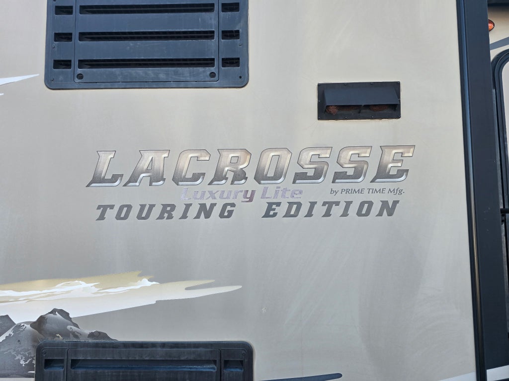 2014 Forest River 323RST Base