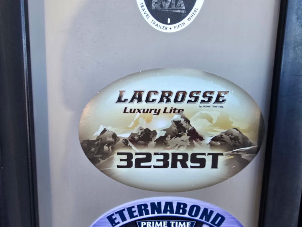 2014 Forest River 323RST Base