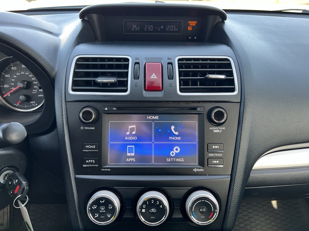 2015 Subaru Impreza 2.0i (CVT)