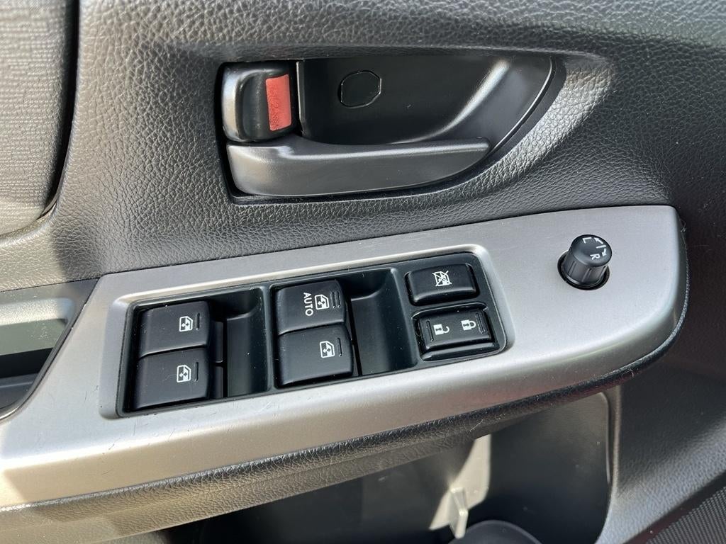 2015 Subaru Impreza 2.0i (CVT)