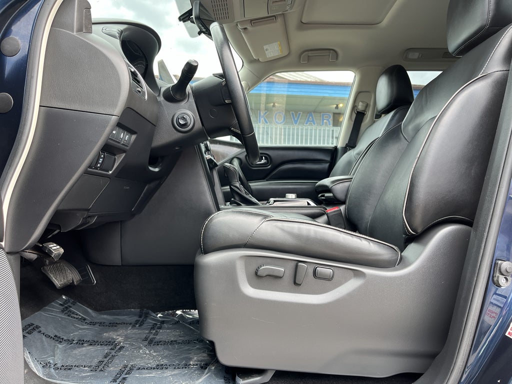 2022 INFINITI QX80 LUXE