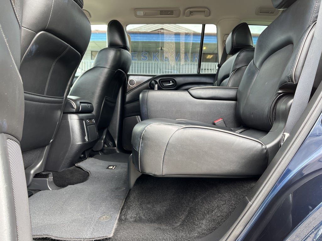 2022 INFINITI QX80 LUXE