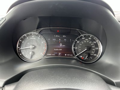 2022 INFINITI QX80 LUXE