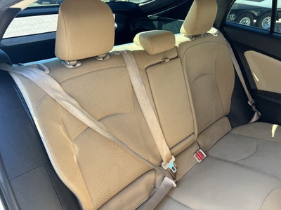 2022 Toyota Prius LE