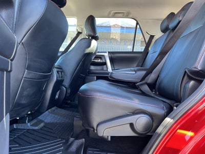 2022 Toyota 4Runner SR5