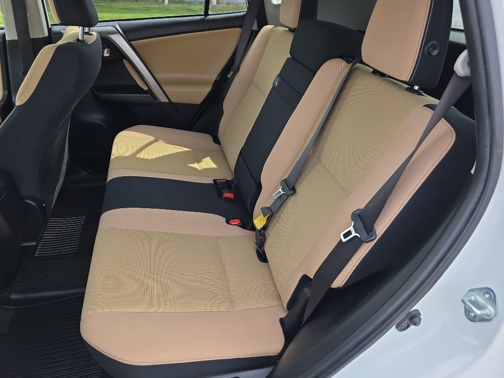 2018 Toyota RAV4 Hybrid XLE