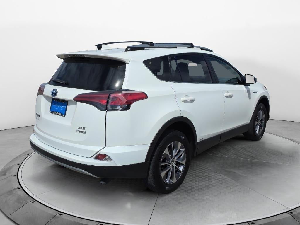 2018 Toyota RAV4 Hybrid XLE