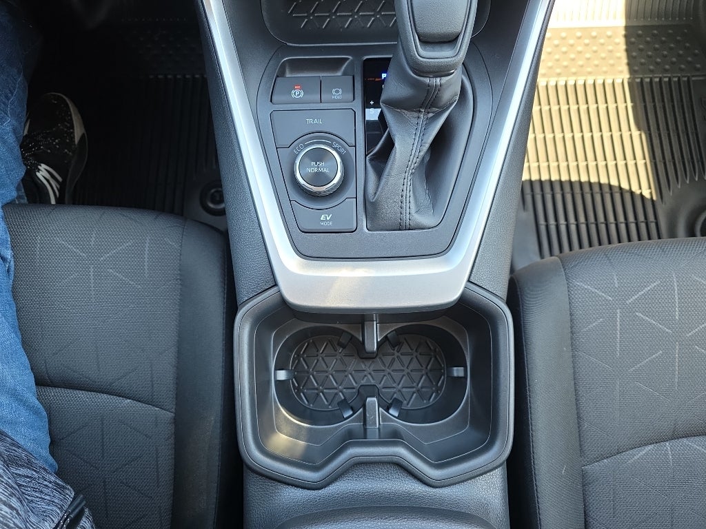 2025 Toyota RAV4 Hybrid Hybrid XLE