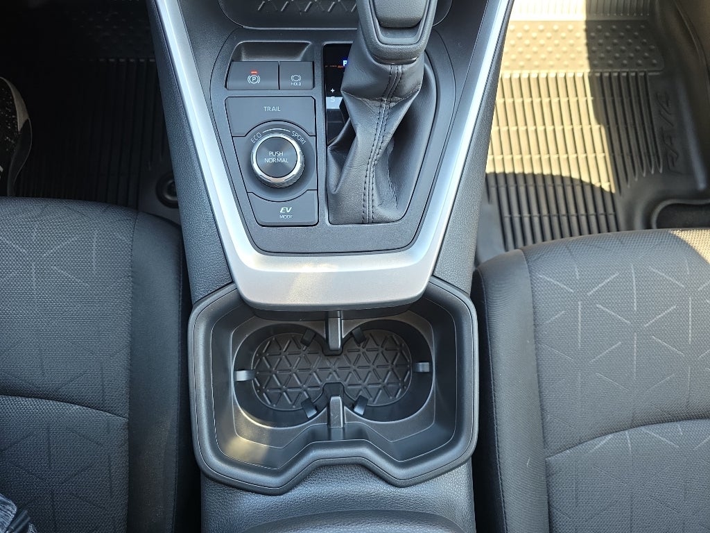 2025 Toyota RAV4 Hybrid Hybrid XLE