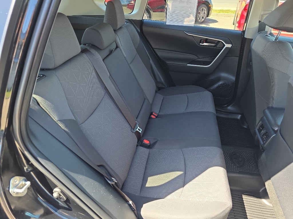 2025 Toyota RAV4 Hybrid Hybrid XLE