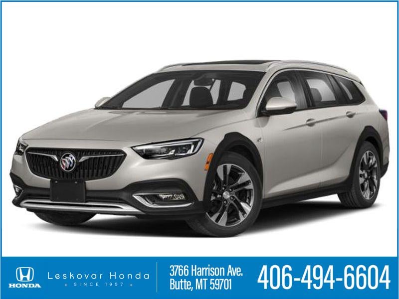 2018 Buick Regal TourX Essence