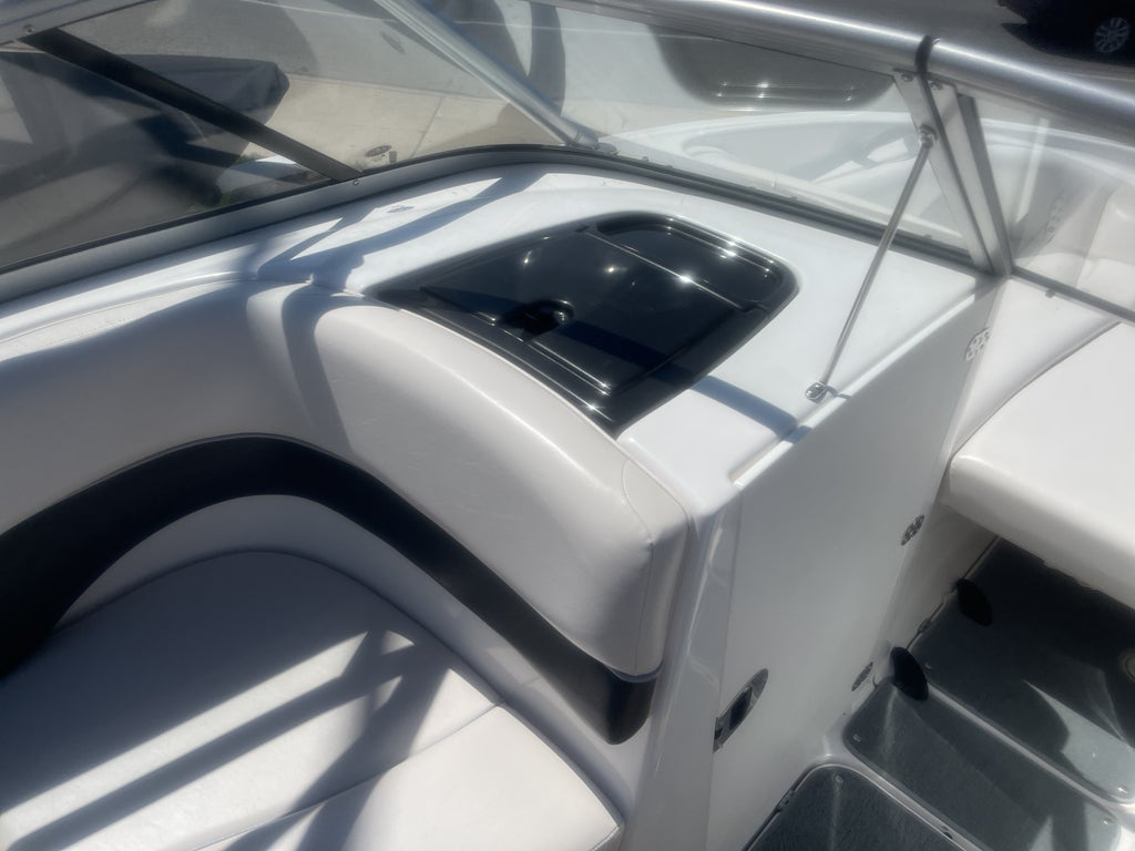 2007 Yamaha AR210 Base