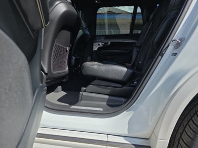 2019 Volvo XC90 R-Design