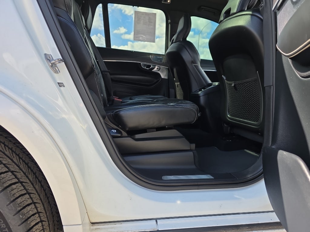 2019 Volvo XC90 R-Design