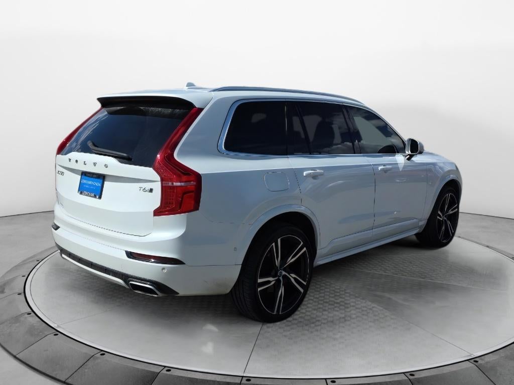 2019 Volvo XC90 R-Design