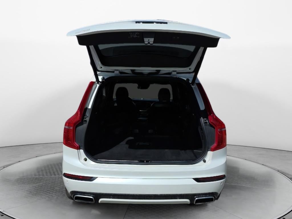 2019 Volvo XC90 R-Design
